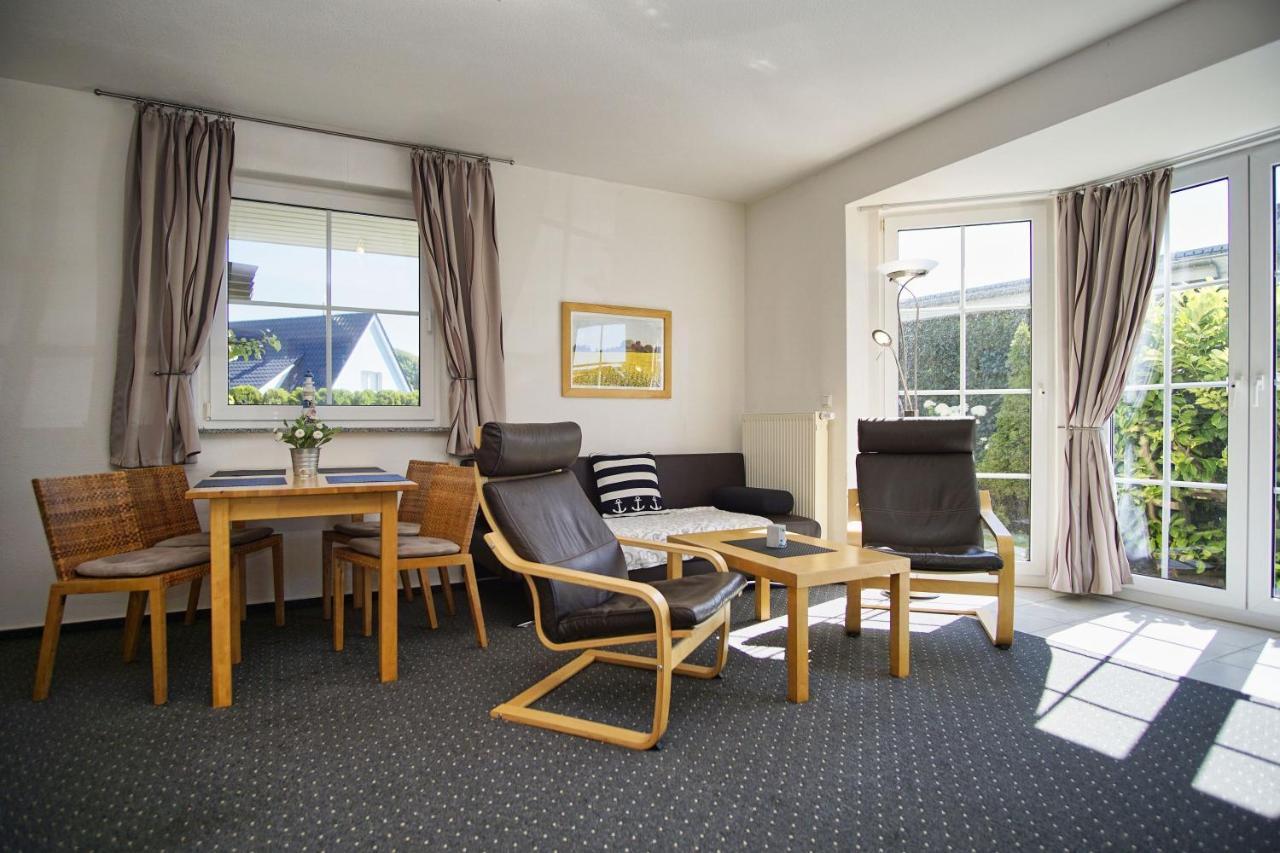 Nah Am Meer, Ruhige Lage, Gratis Nutzung Vom Ahoi Erlebnisbad Und Sauna In Sellin - Haus Inselblick Fewo 02 Goehren  Exterior foto